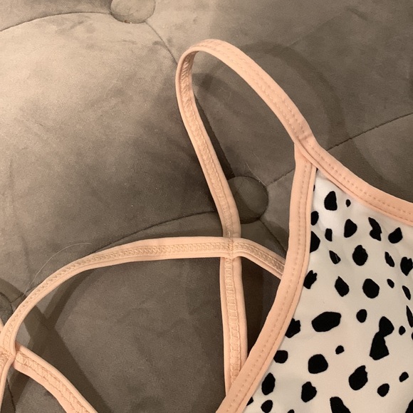 NWOT Sarah’s Day x White Fox Active Sports Bra - Picture 3 of 5